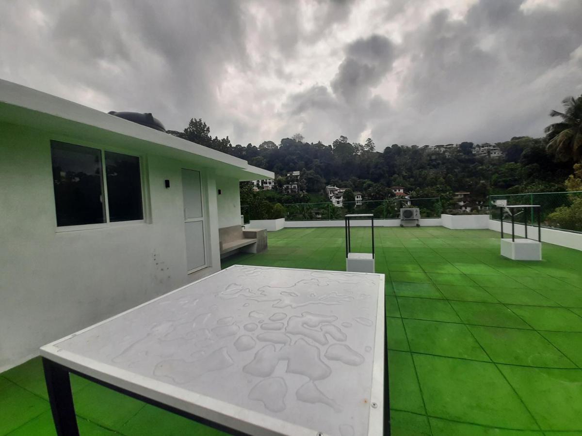 Everdew Kandy Bagian luar foto